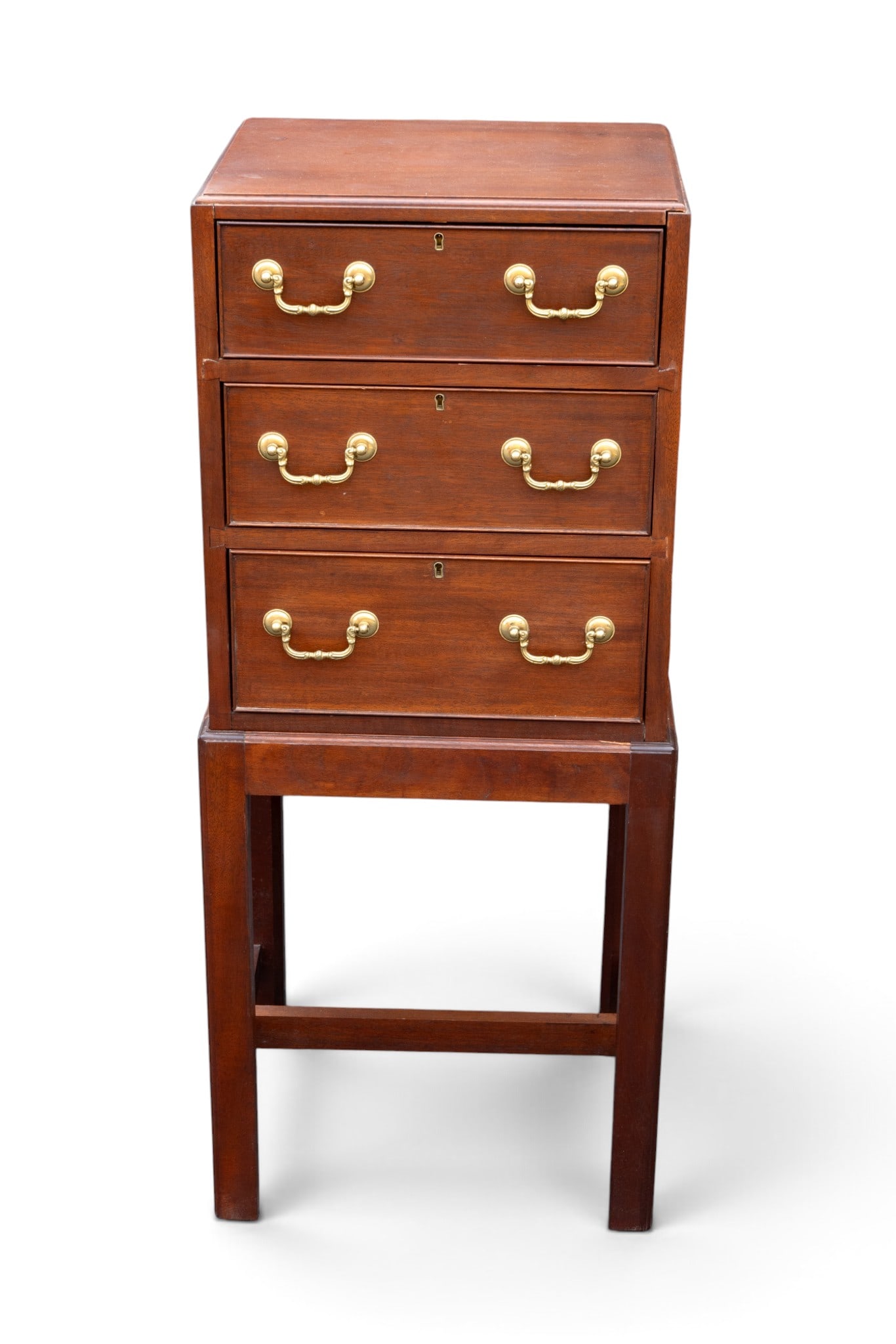 Chippendale Style Mahogany Silver Chest on Stand (1 of 8)