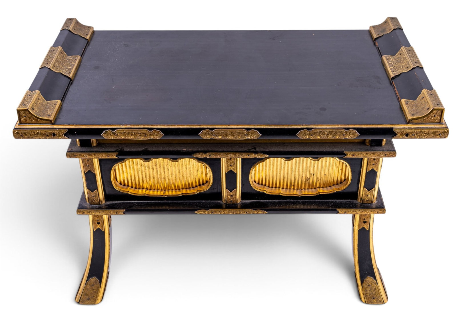 Japanese Black & Gilt Wood Stool/Home Altar Table: Japanese Buddhist temple alter offering table, also known as "Kyozukue" or "Butsudan" Sutra desk. Estimated to be from late Meiji to Showa era, early-to-mid 20th century. This ceremonial table feature