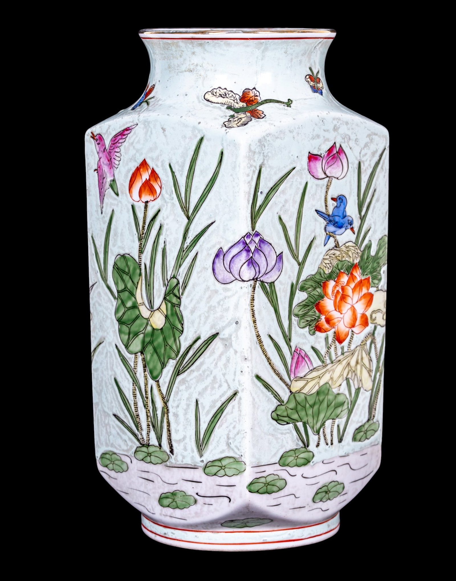 Chinese Porcelain Qing Style Vase: A four sided vintage Chinese porcelain vase in the style of the Qing Dynasty with reign mark of the Tongzhi period, measures approx. 14" H.