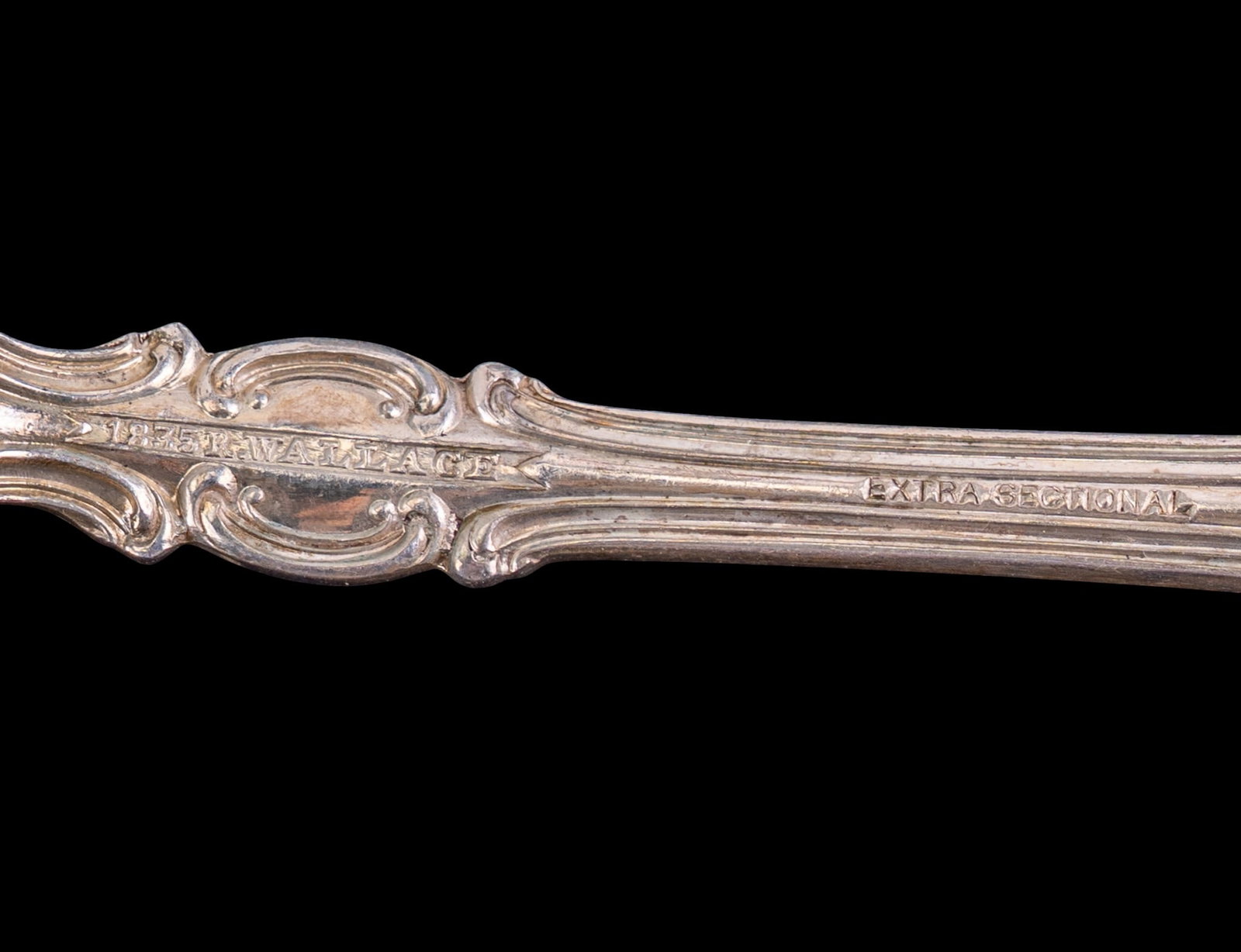Wallace Silverplate Flatware and Case - 7