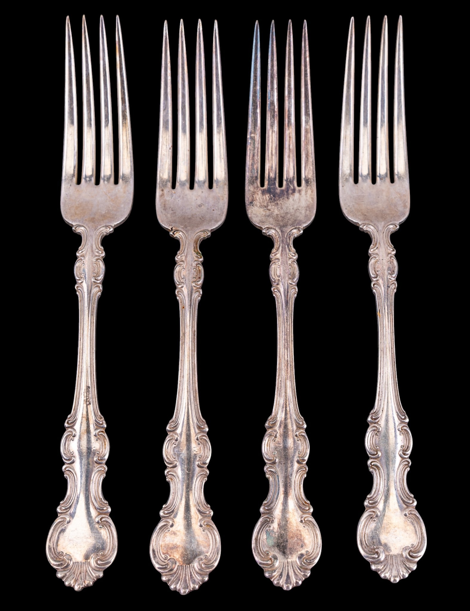 Wallace Silverplate Flatware and Case - 8
