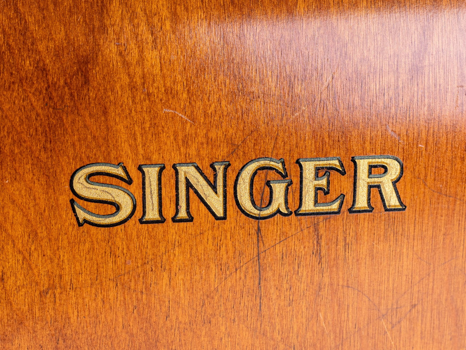 Early Singer Sewing Machine in Case - 6