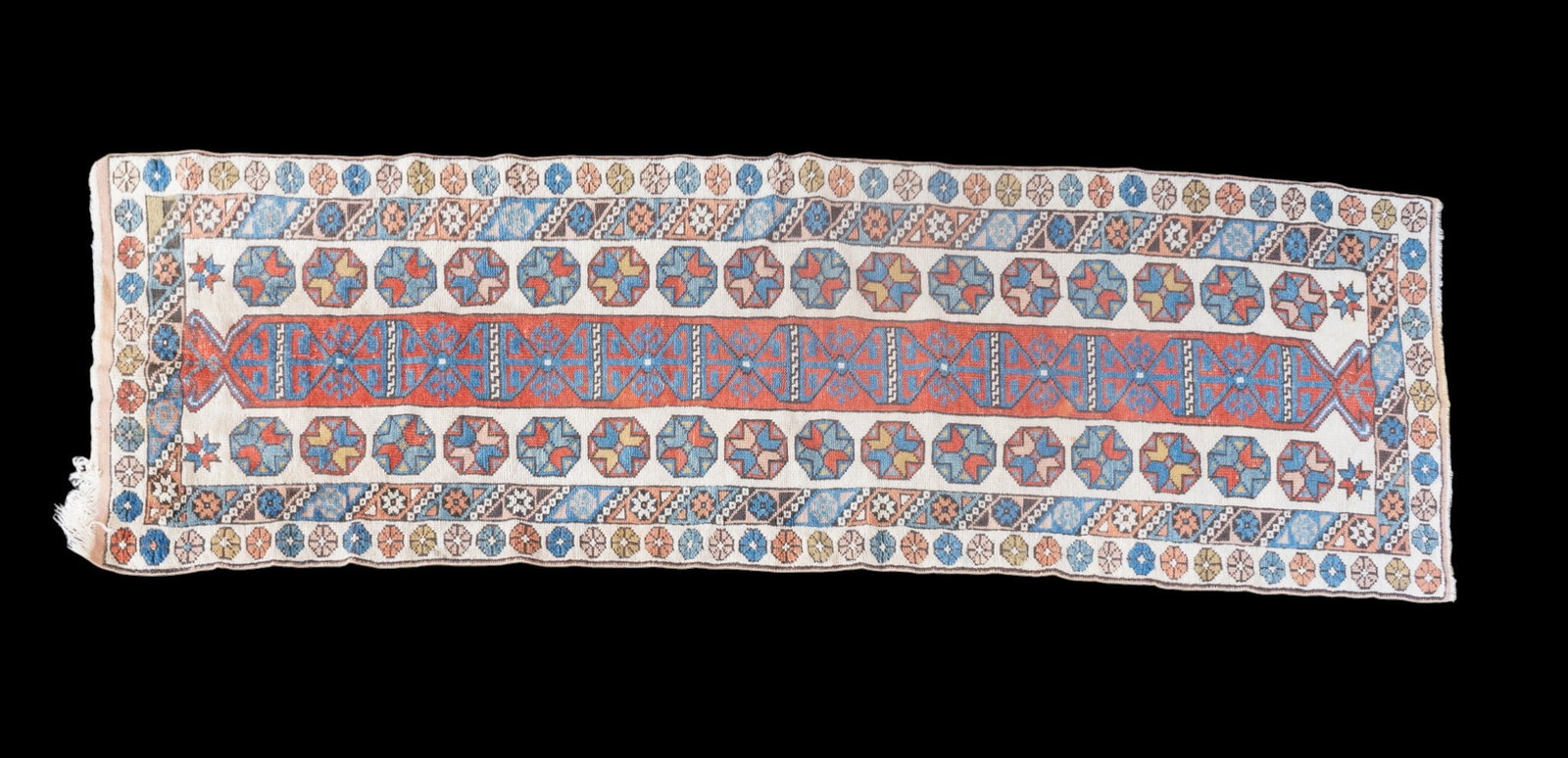 Kazak Runner: 2'5" x 8'1"