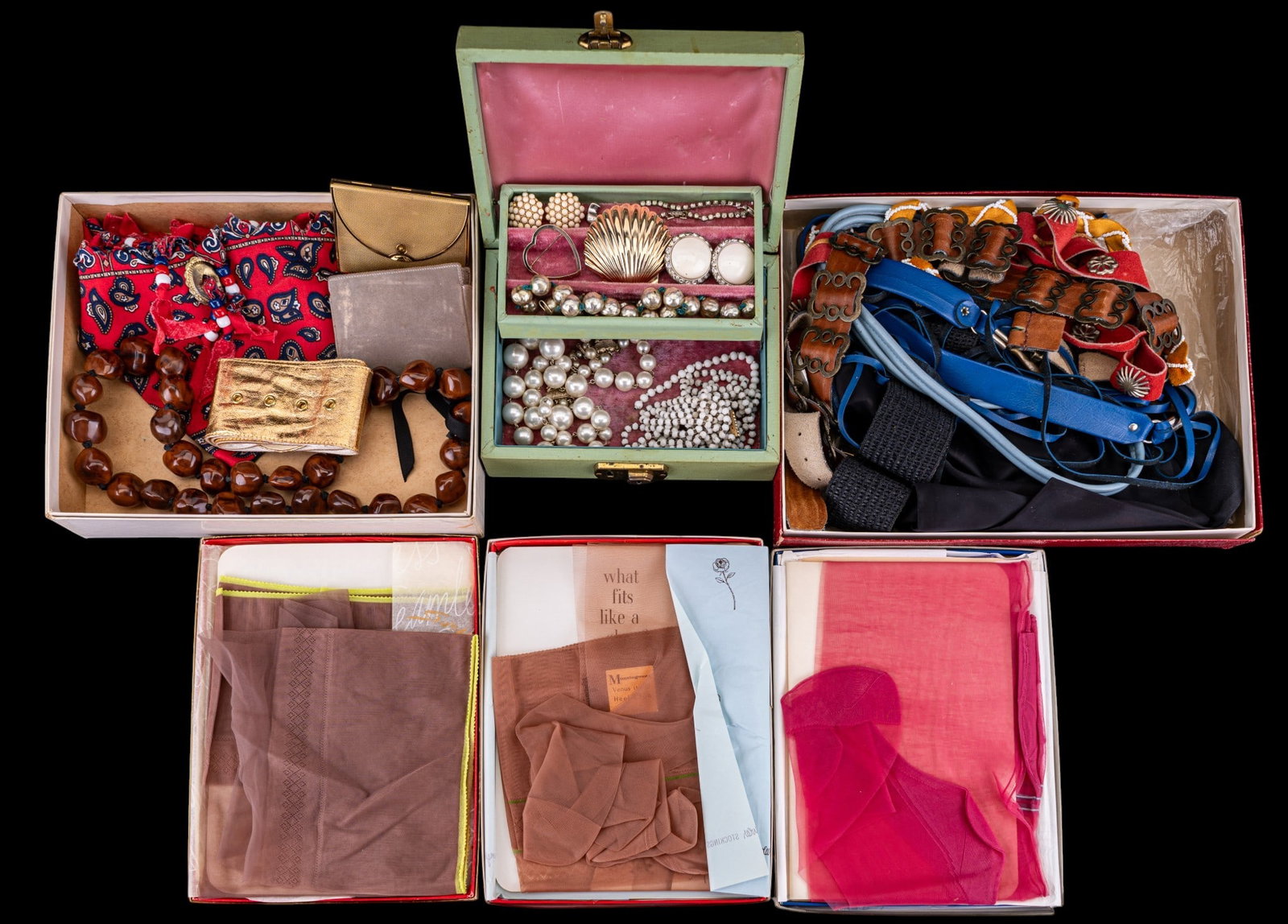 Vintage Jewelry and Accessories (1 of 9)