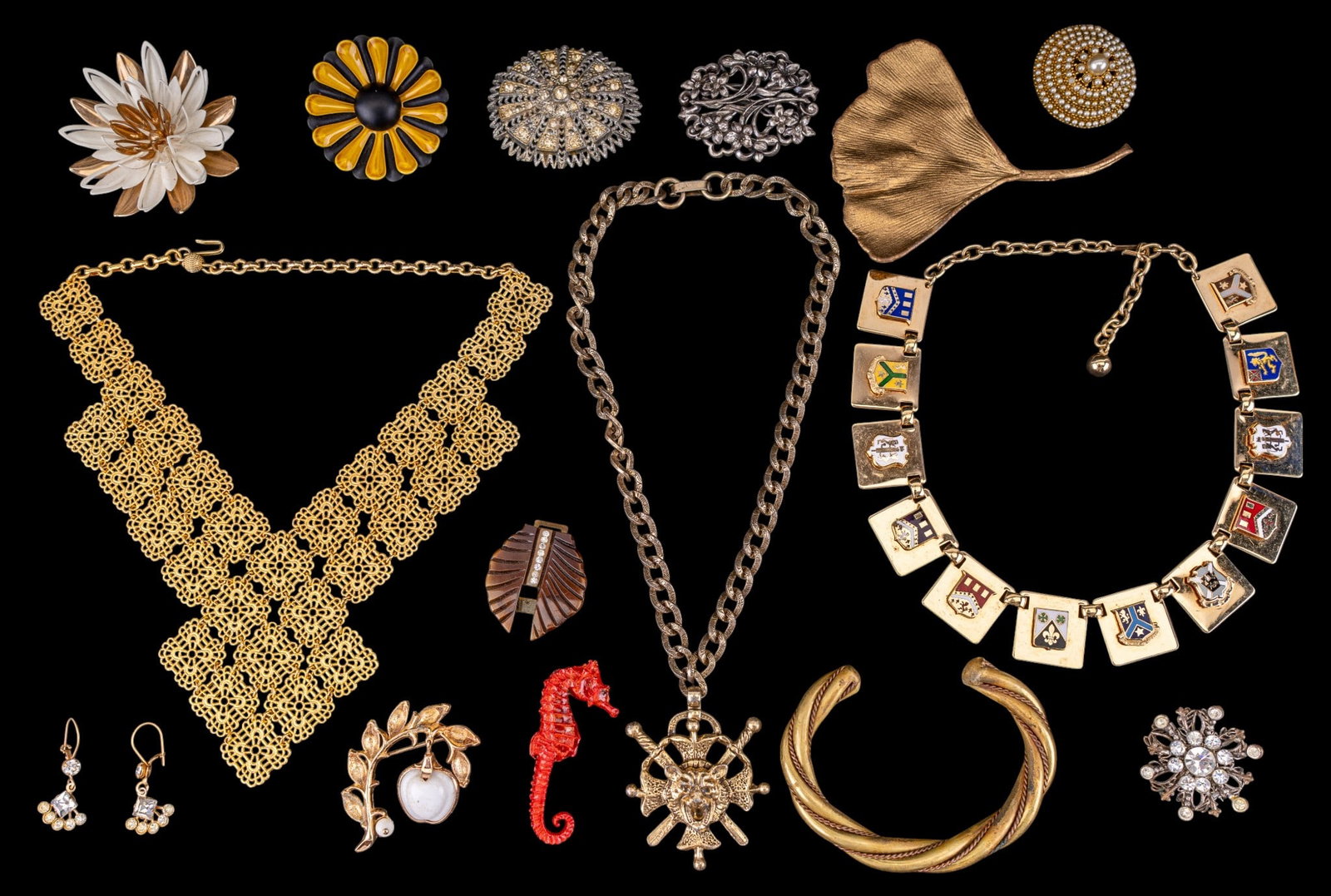 Goldtone Jewelry and More (1 of 10)