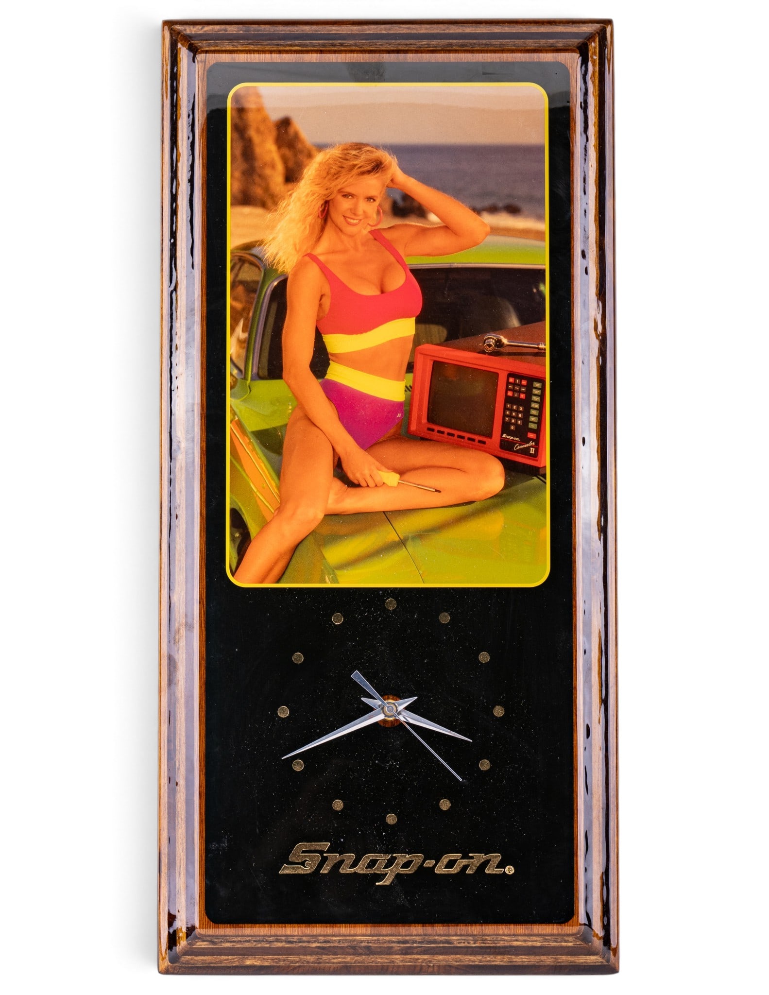 Snap-on Wall Clock W/ Swimsuit Model (1 of 7)