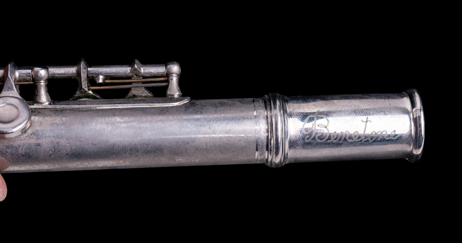 Benetone Flute in Case - 7
