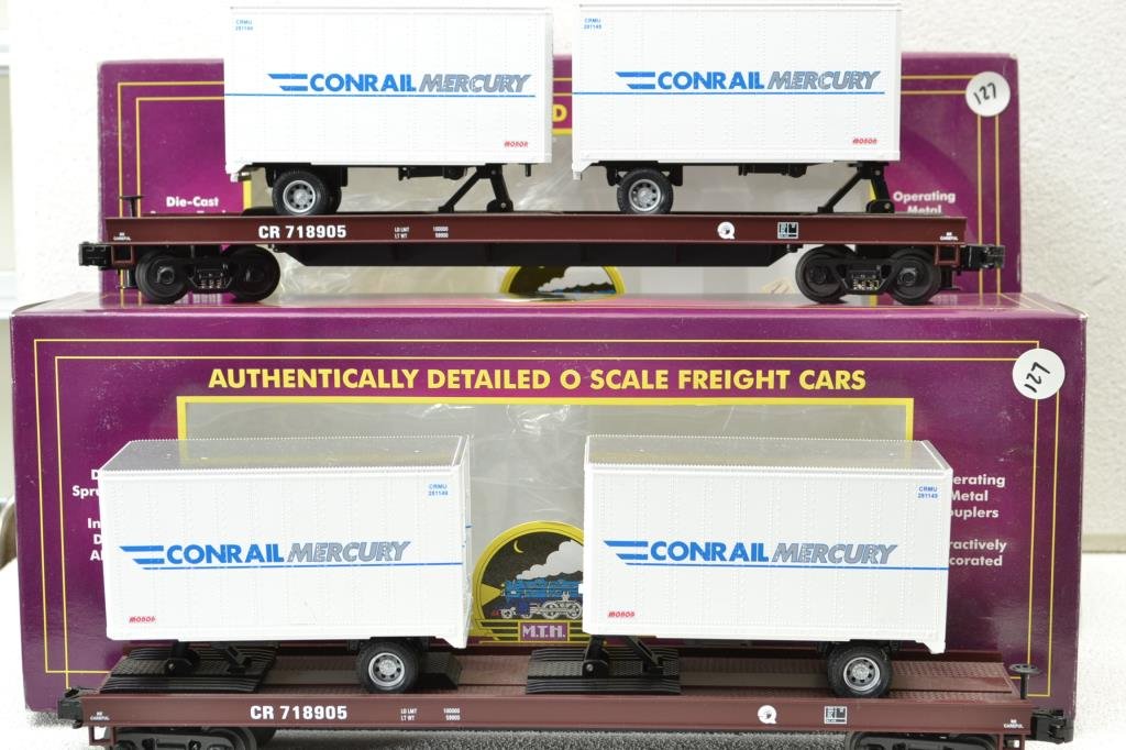 O Scale MTH two con rail flat car with 20 foot tra: MTH two con rail flat car with 20 foot trailers original box(es)