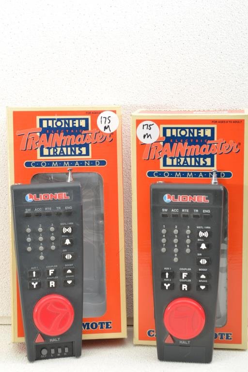 O Scale Lionel CAB-1 Remotes Two 6-12868: Lionel CAB-1 Remotes Two 6-12868 original box(es)