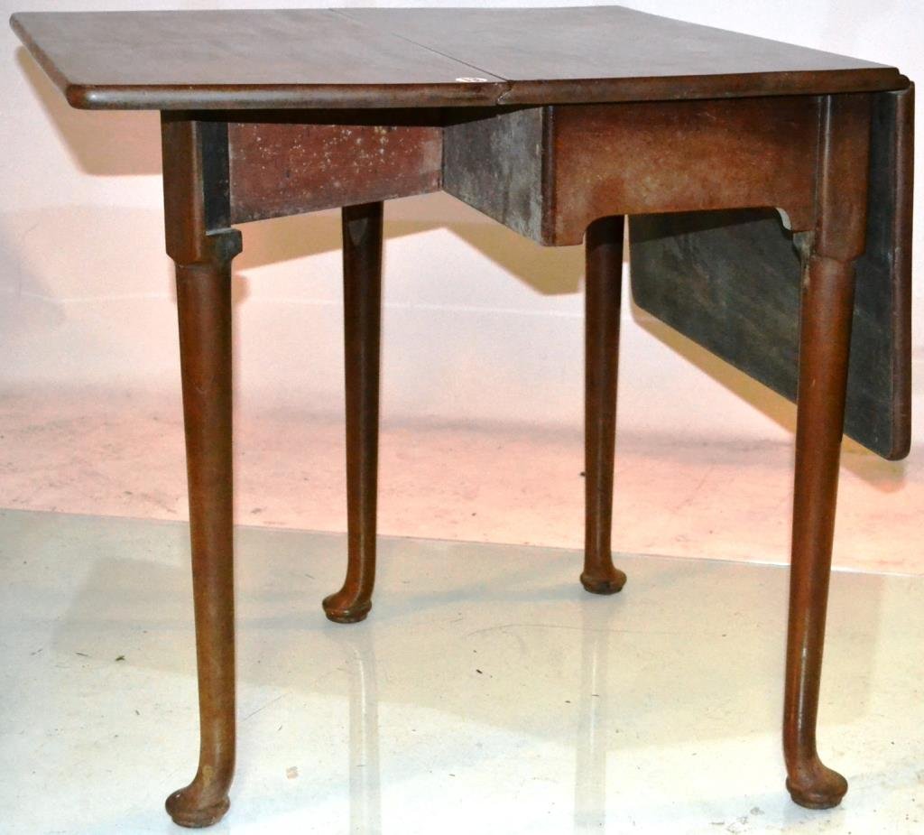 Small Mahogany Queen Anne Drop Leaf Table: Small Mahogany Queen Anne drop leaf table circa 1760, measuring 29"h x 13.75"w (closed) 41"w (open) x 27"d