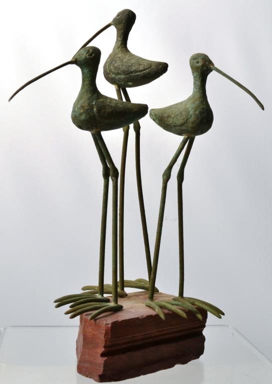 Klaus Ihlenfeld (Berks County, PA b. 1934) Bronze of: Klaus Ihlenfeld bronze sculpture, depicting three sandpipers on a stone base, measures 15"h x 7"w x 6.5"