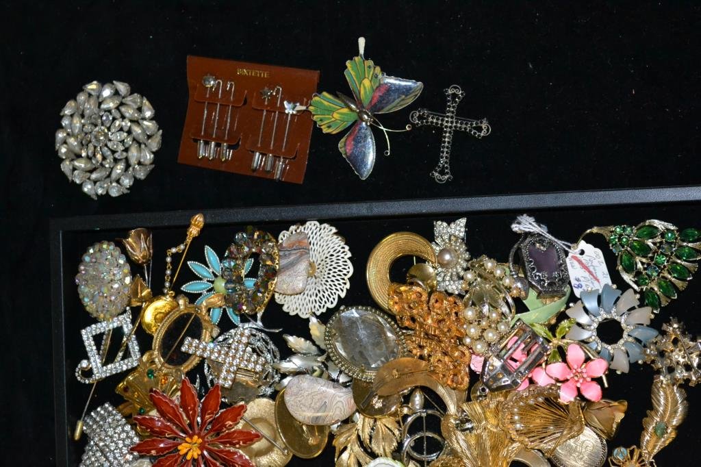 Costume Pin Lot: Lot of over 50 costume pins, many vintage; includes stick pins as well as a hand-made copper heart by Grey Barkin of new Hope PA
