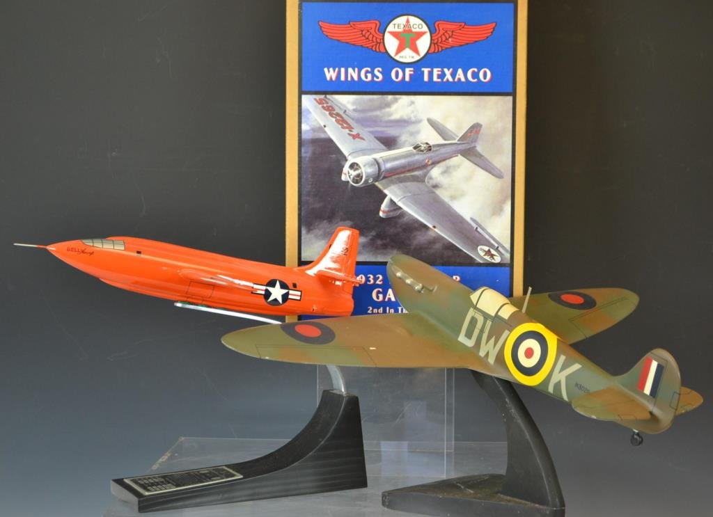 "Glamorous Glennis" Bell Aircraft Signed by Chuck: "Glamorous Glennis" Bell Aircraft, 6062 Signed by Chuck Yeager Wingspan measures 11" W X 13" L, along with a WWII fighter plane of similar size and build, and a "Wings of Texaco" diecast metal locking