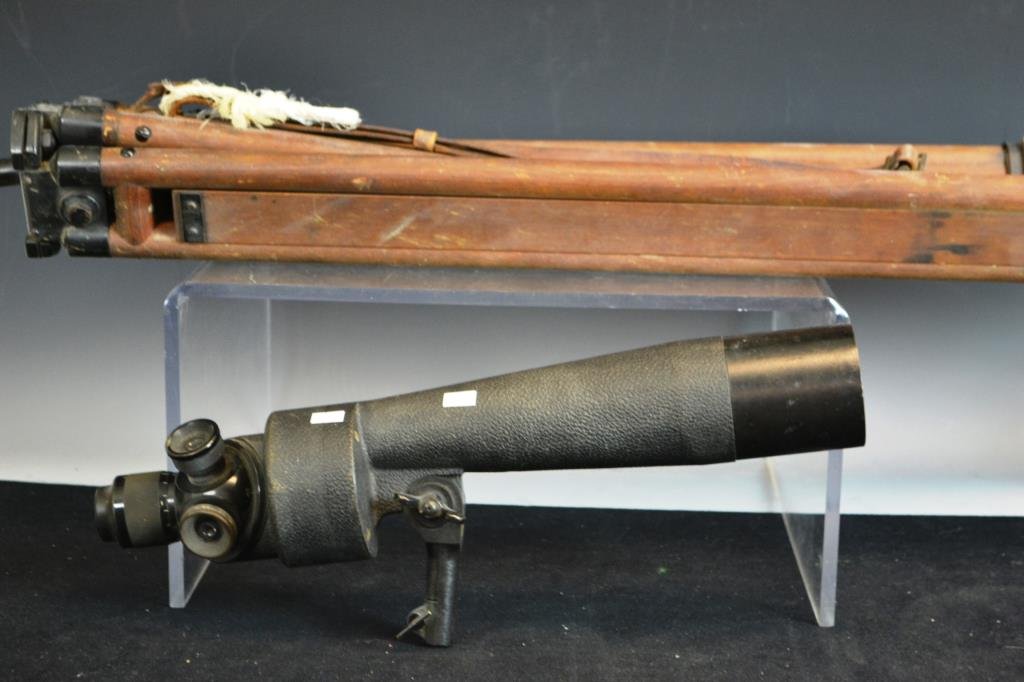 Carl Zeiss Jena Starmor Monocular and Tripod: Carl Zeiss Jena Starmor Monocular, circa 1910, Number 1109, with tripod