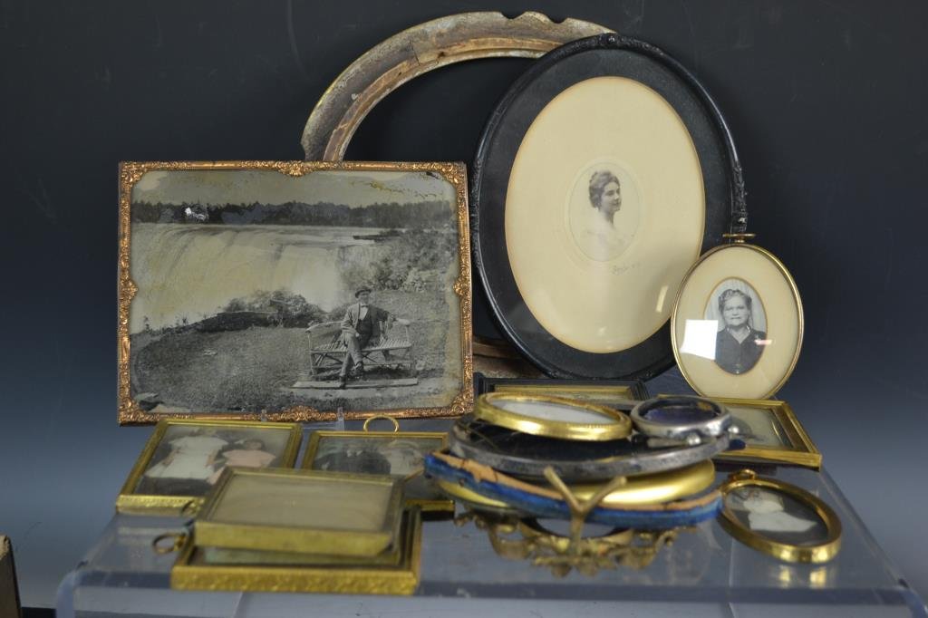 19thC Daguerreotype and Period Photography: 19th C Daguerreotype of a Gentleman at Niagara Falls, as well as a mini framed Harper's Bazar, an oval framed Daguerreotype of a young lady signed Pach NY, and a group of early frames and photographs 