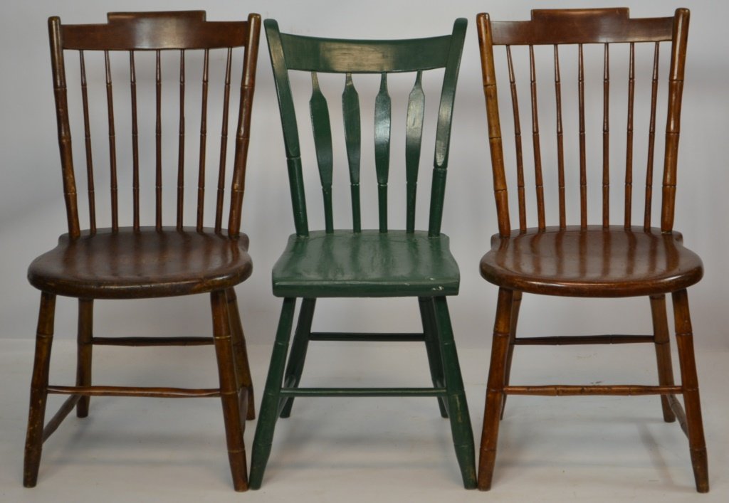 Pair of Butterfly Windsor Chairs: Pair of Butterfly Windsor chairs with bamboo detail turnings, along with a thumb back Winsor chair in green paint