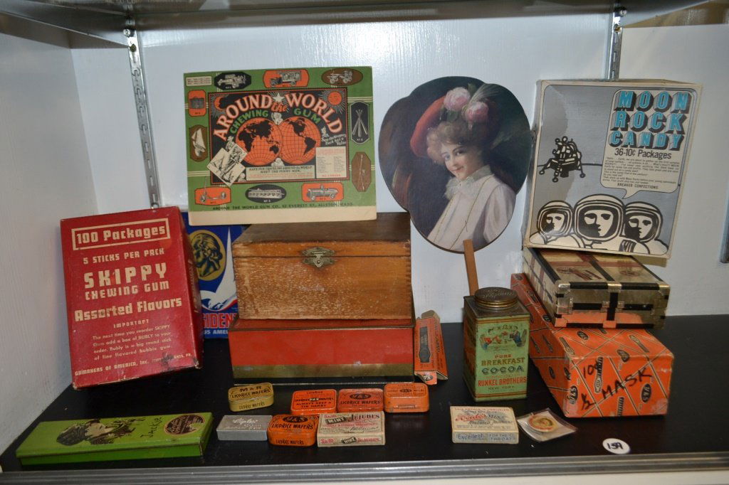 Country Store and Early Advertising Of Candy (1 of 5)