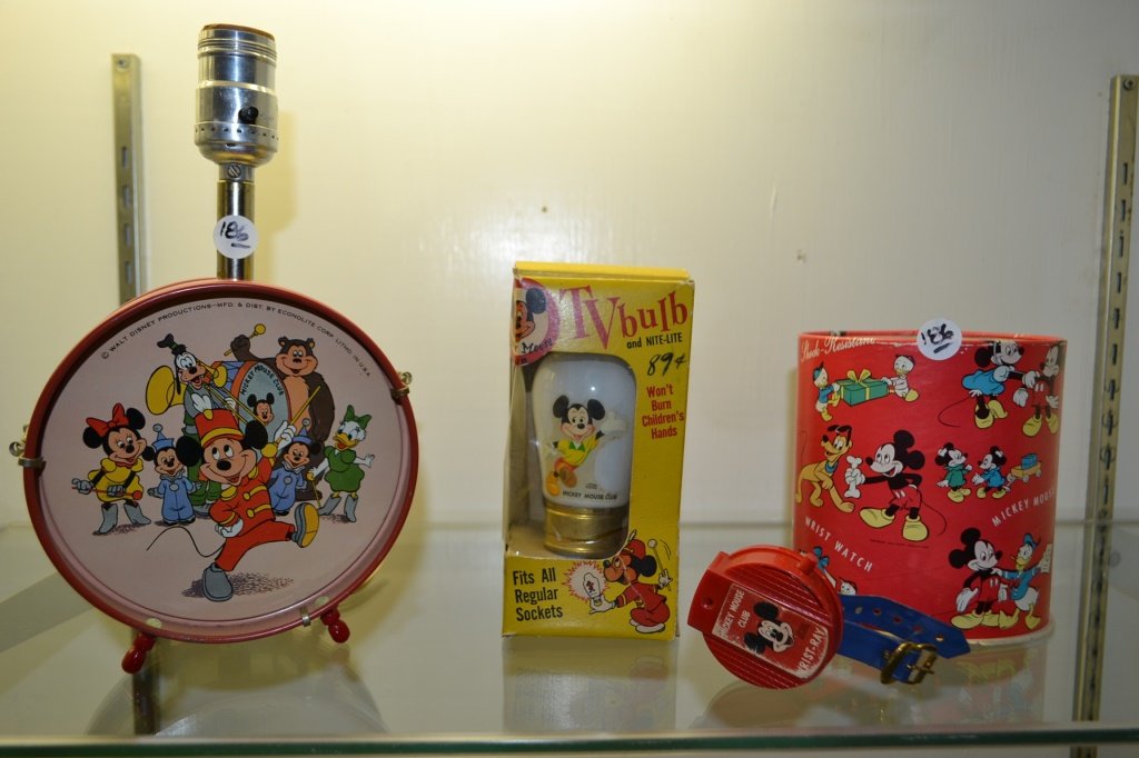 Walt Disney Items (1 of 1)