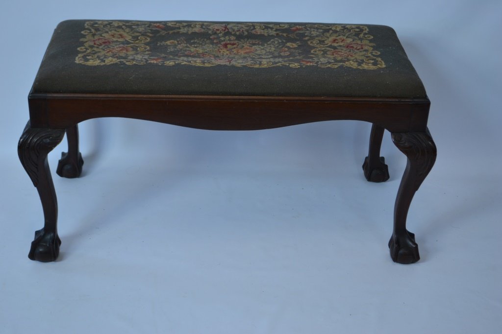 Mahogany Chippendale Style Bench (1 of 2)