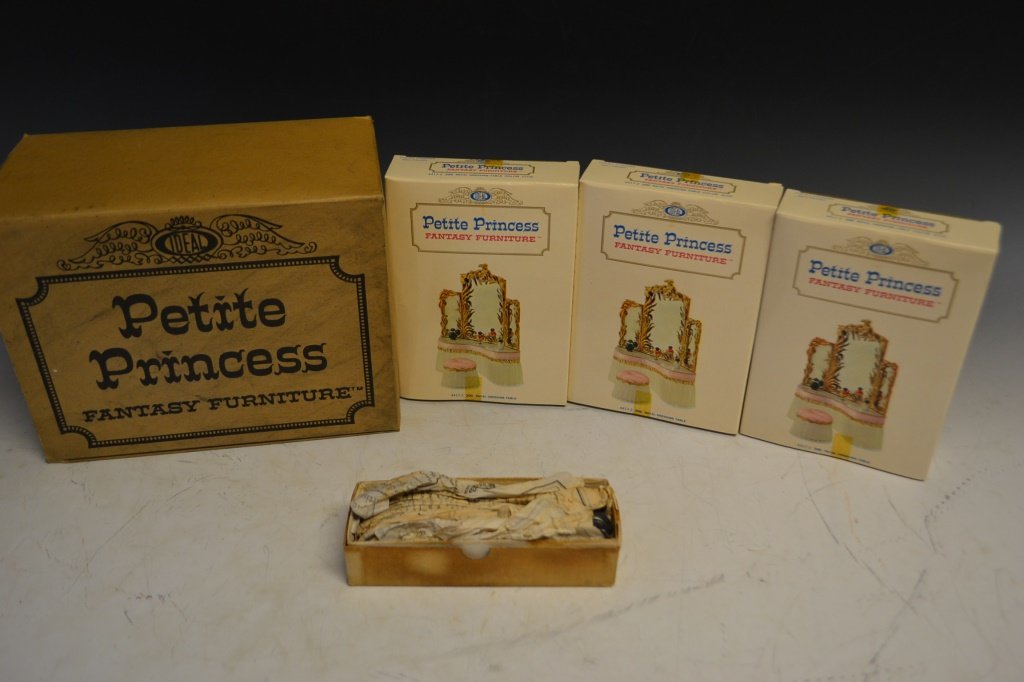 Large Lot of Plated Movie Star Teaspoons Baby Ruth (1 of 3)