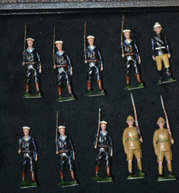 Eighteen Vintage Britain Lead Soldiers (1 of 3)