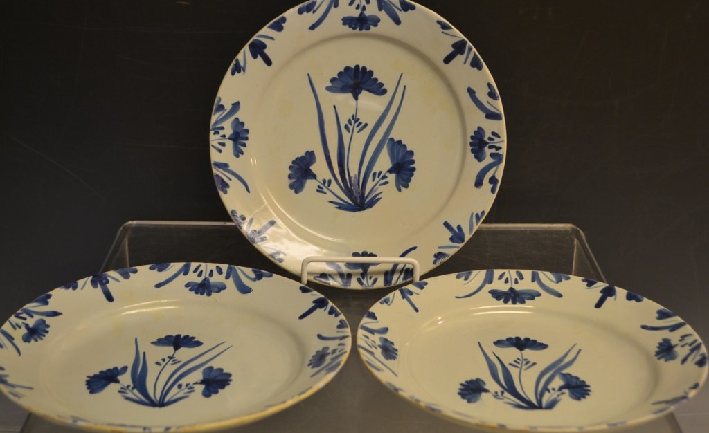 Set of Three Lambeth Delft Plates (1 of 3)
