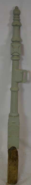 Early 19th C Cast Iron Hitching Post (1 of 2)