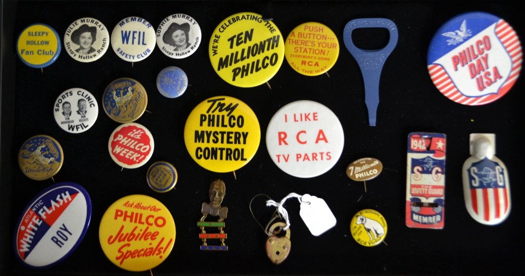 Early Orphan Annie Clickers & Misc. Buttons (1 of 4)