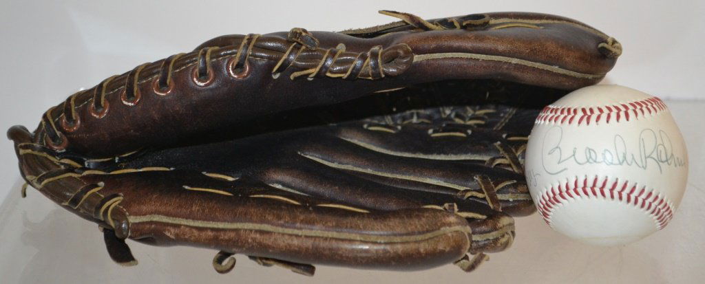 Vintage Baseball Lot With Ted Williams Glove (1 of 3)