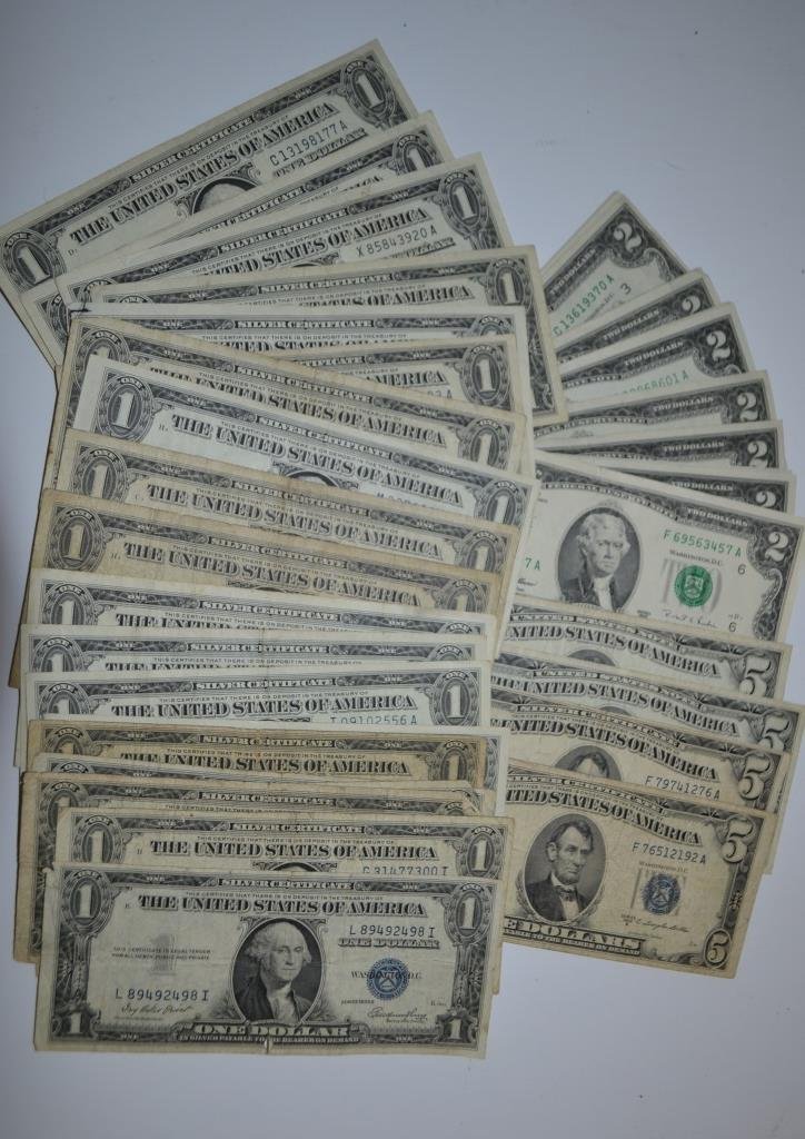 Collection of Green, Blue, Red Seal Bills 2, 5, 1$ (1 of 3)