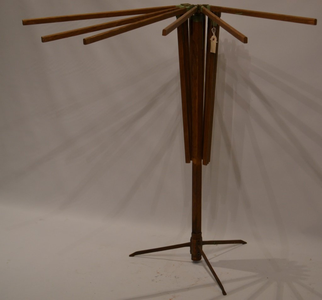 17 Arm Drying Rack on Stand (1 of 2)