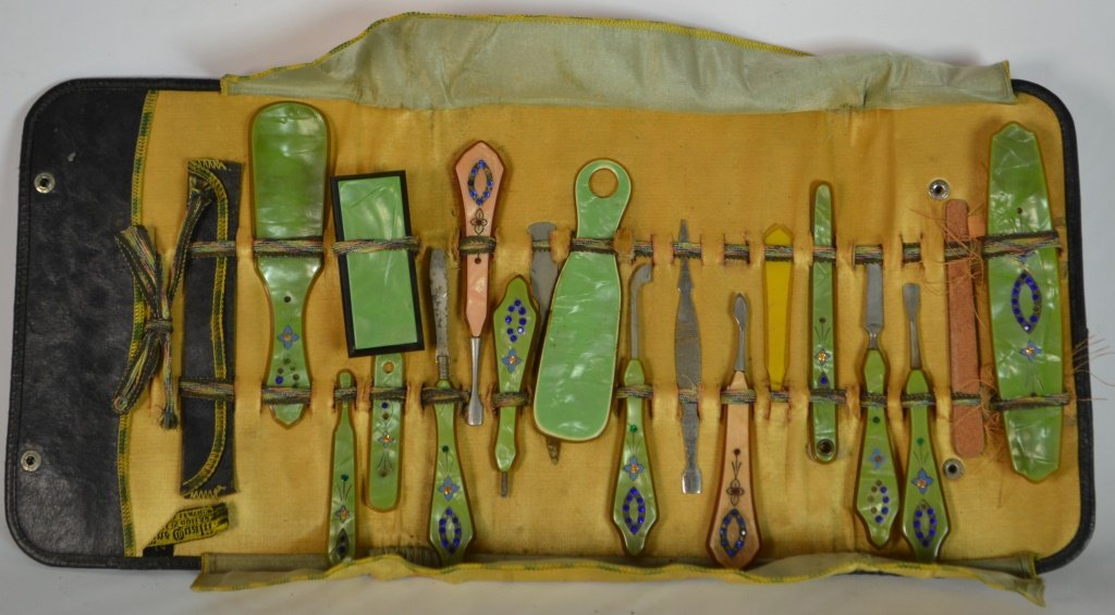 Ornately Decorated Celluloid Sewing Kit (1 of 2)