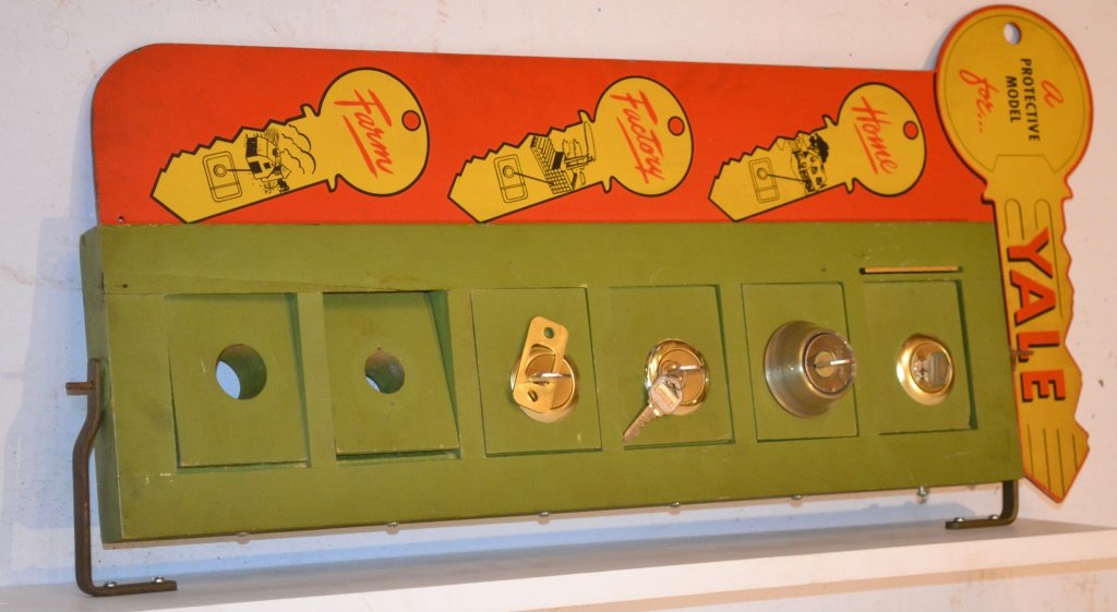 Yale Lock Hardware Store Display (1 of 2)