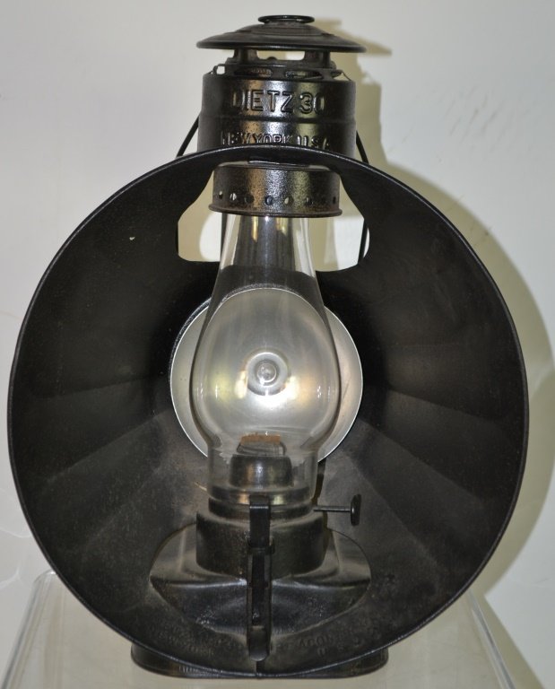 Dietz No. 30 Becon Light (1 of 3)