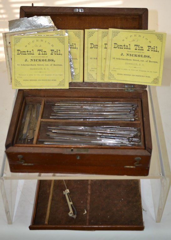 Civil War Era Dental Kit (1 of 3)