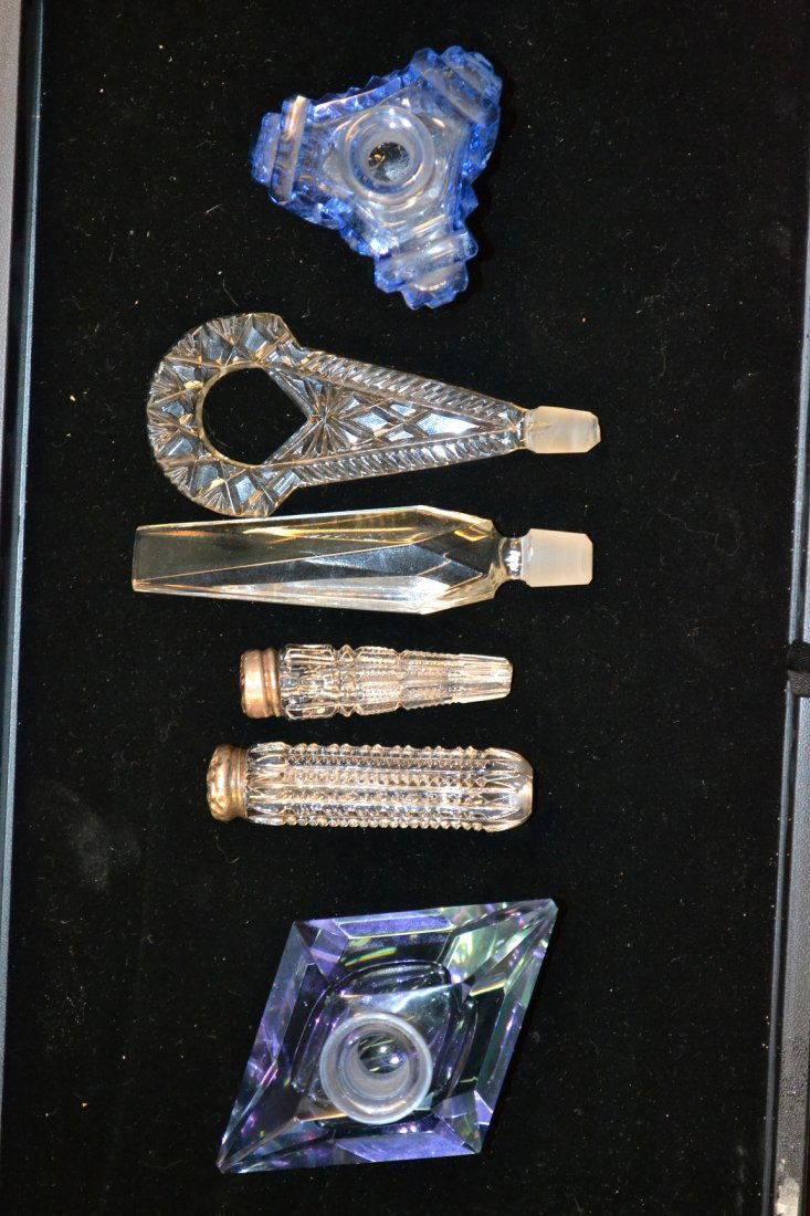 4 High Quality Perfume Bottles w/ 2 Silver Toppers (1 of 5)