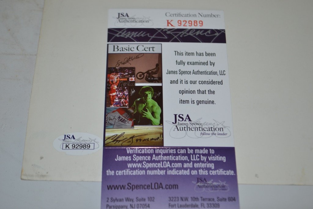 Cesar Romeo Studio Photographs (1 of 8)