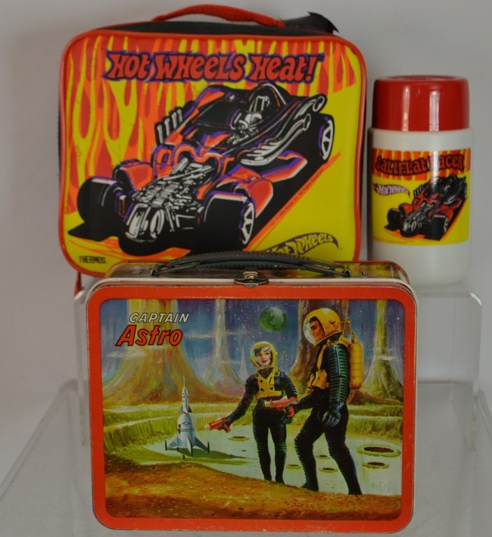 Captain Astro & Hot Wheels Lunch Boxes (1 of 6)