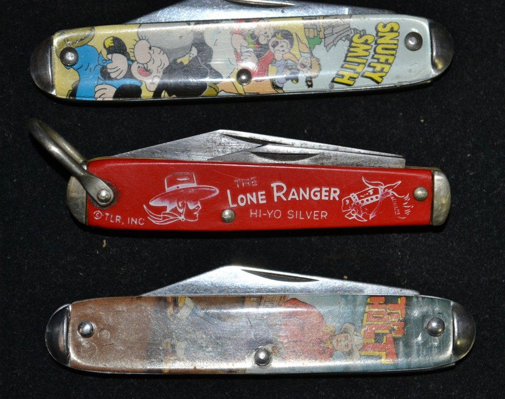 Three Vintage Novelty Knives (1 of 2)