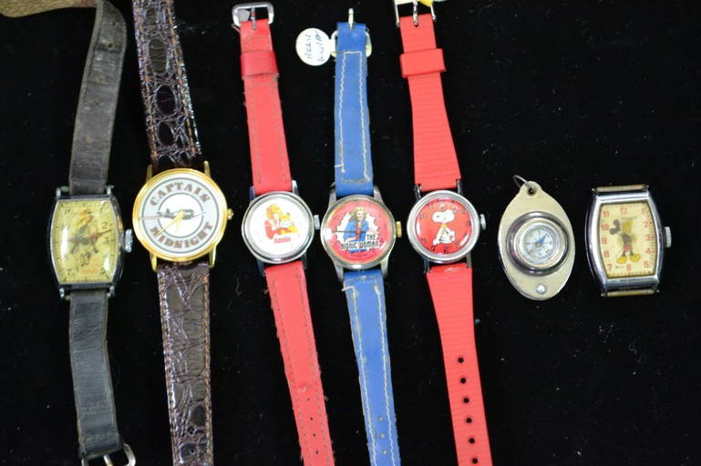 Grouping Of Watch Premiums & Novelty Watches