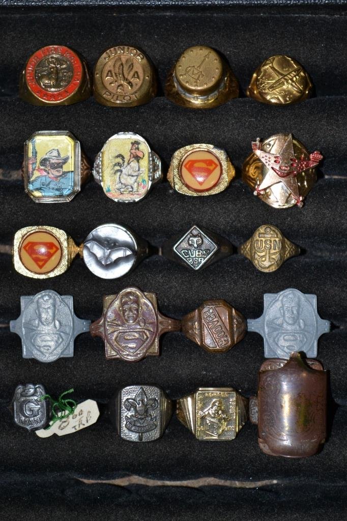 Twenty Novelty Ring (1 of 1)