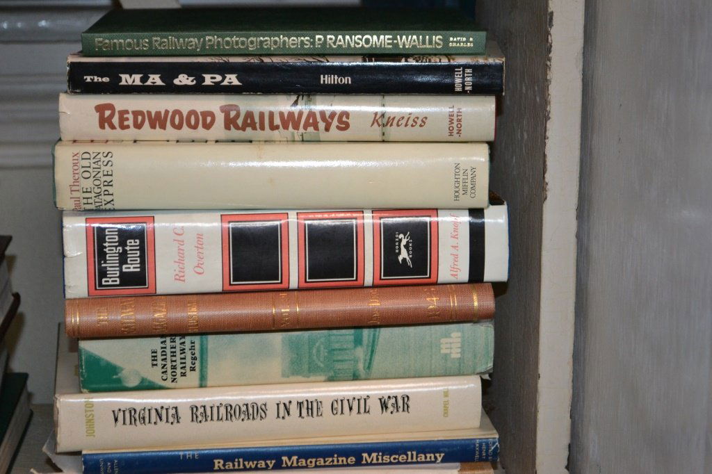Ten Railroad & Model Train Related Books (1 of 1)