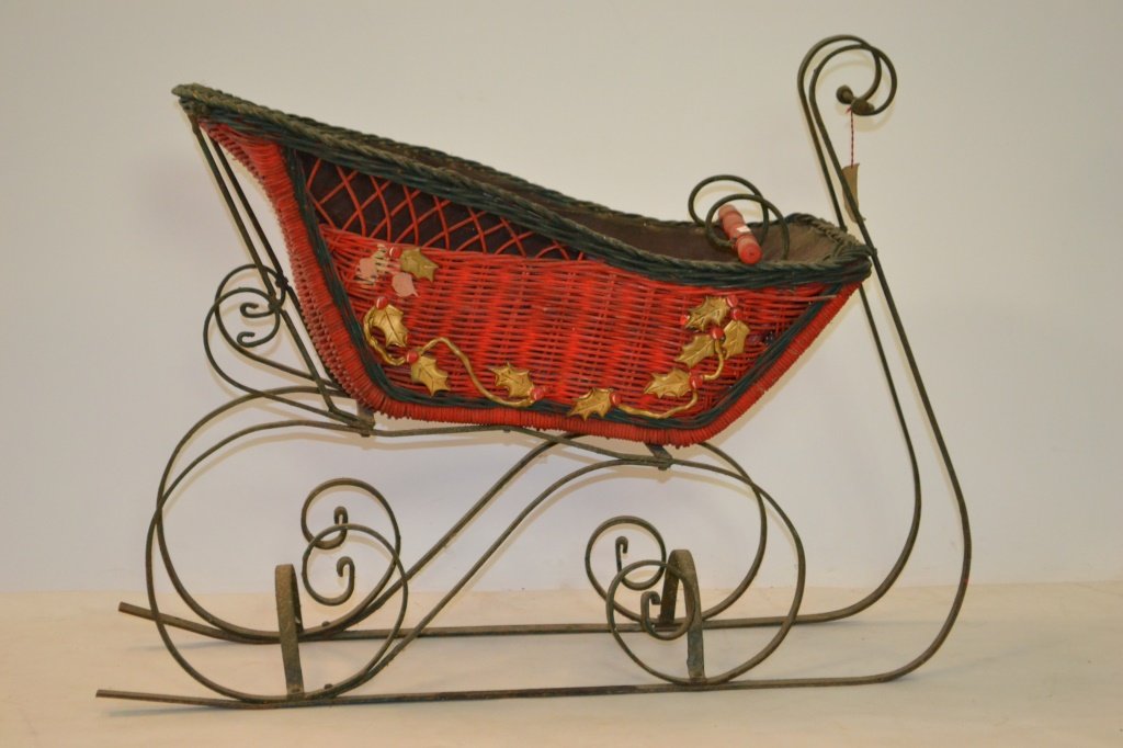 Antique Style Miniature Santa Sleigh (1 of 2)