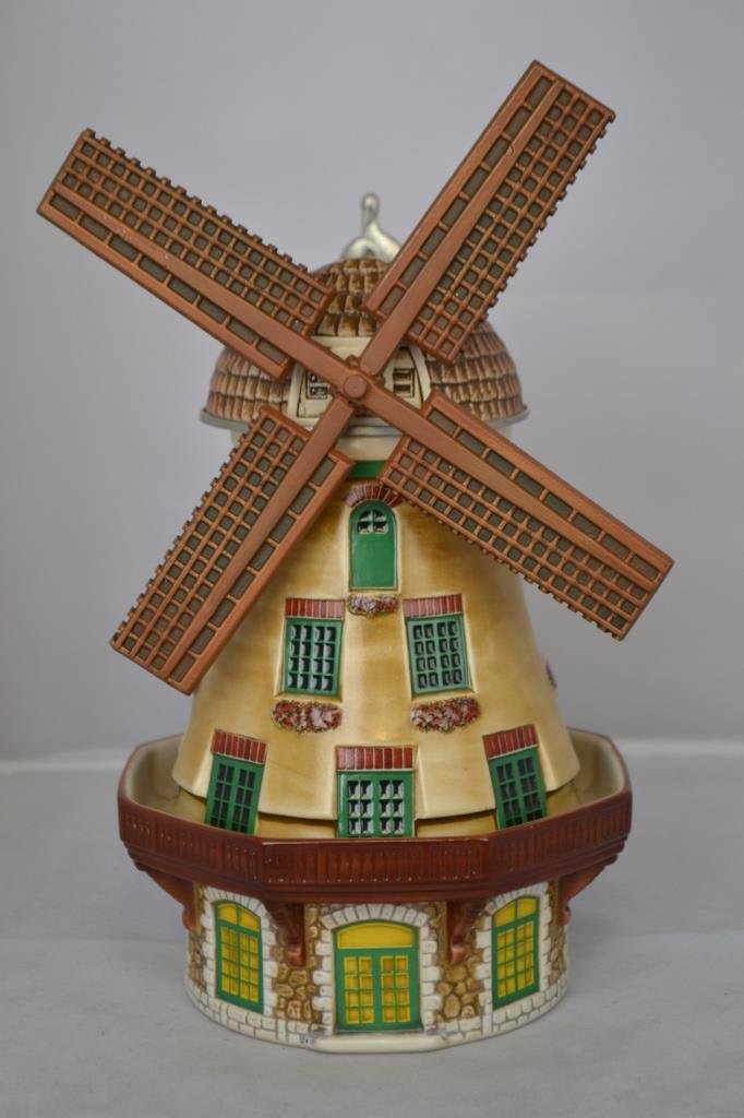 2.50L Porcelain Brewery Stein (1 of 8)