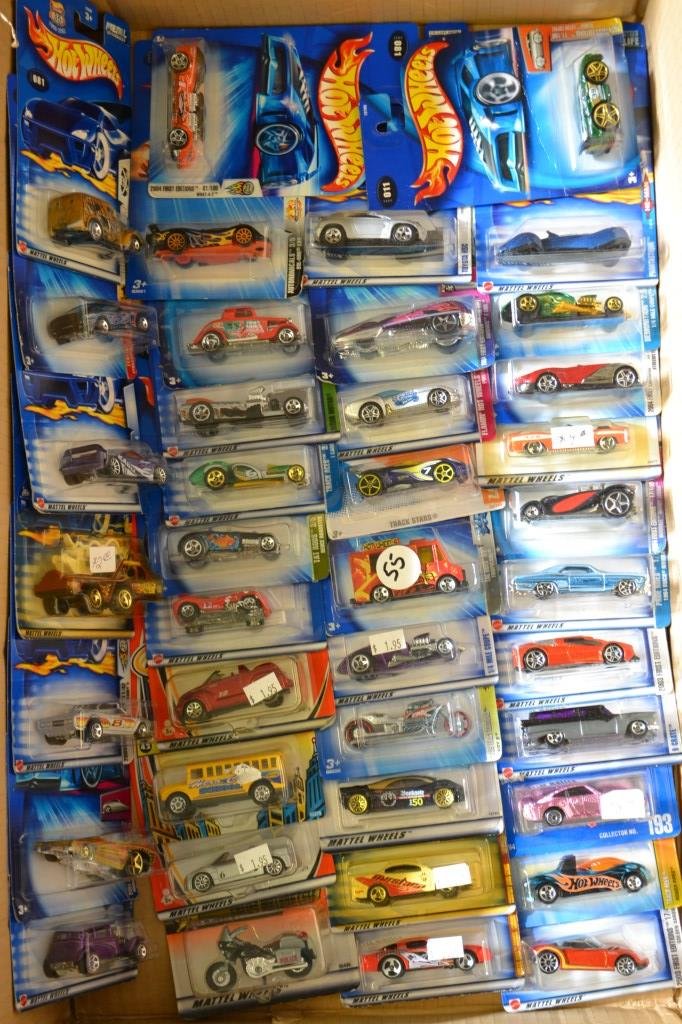 40 Hot Wheels & Match Box Cars: Approx. 40 New Old Stock Most in Original Card Back Bubble Displays Hot Wheels, Match Box Die Cast Cars