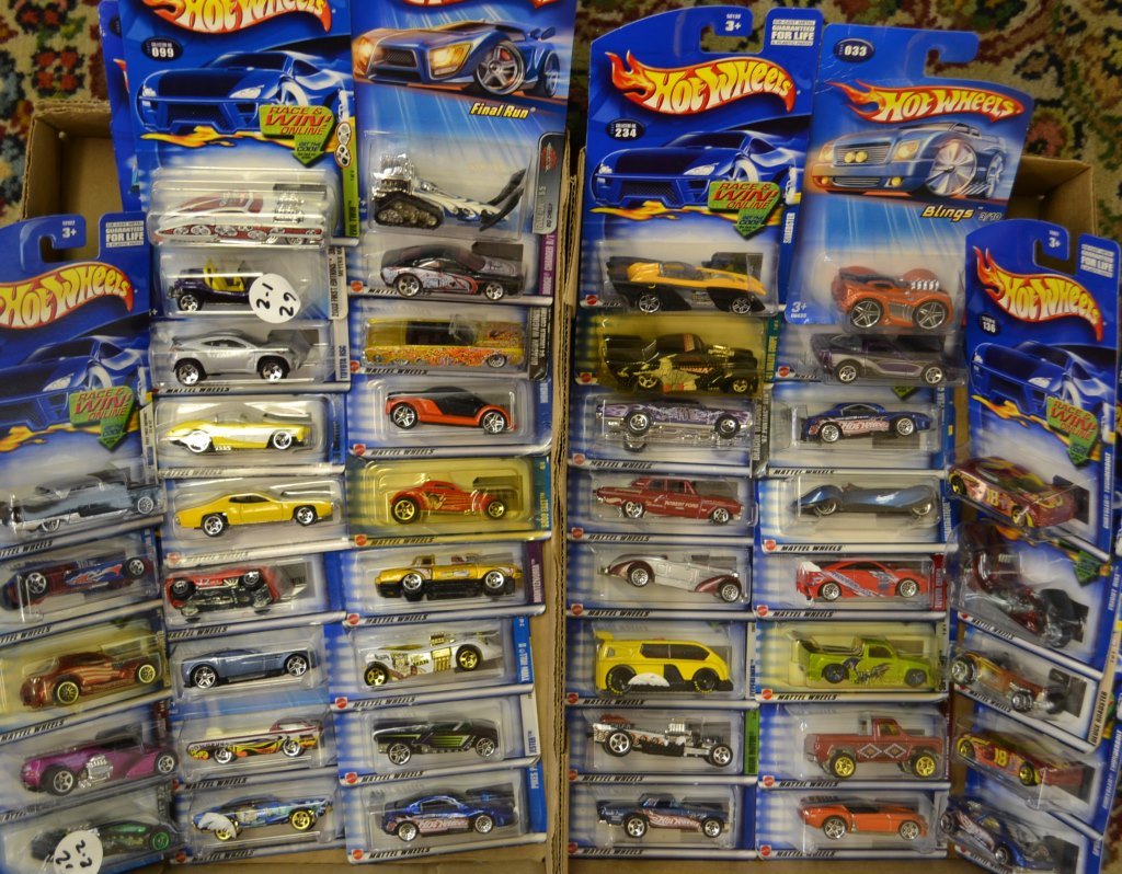 44 Hot Wheels Die Cast Cars: Approx. 44 New Old Stock Most in Original Card Back Bubble Displays Hot Wheels