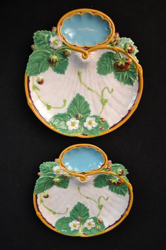 Pair of Minton Majolica Dessert Plates 1867: Pair of Minton Majolica Dessert Plates 1867