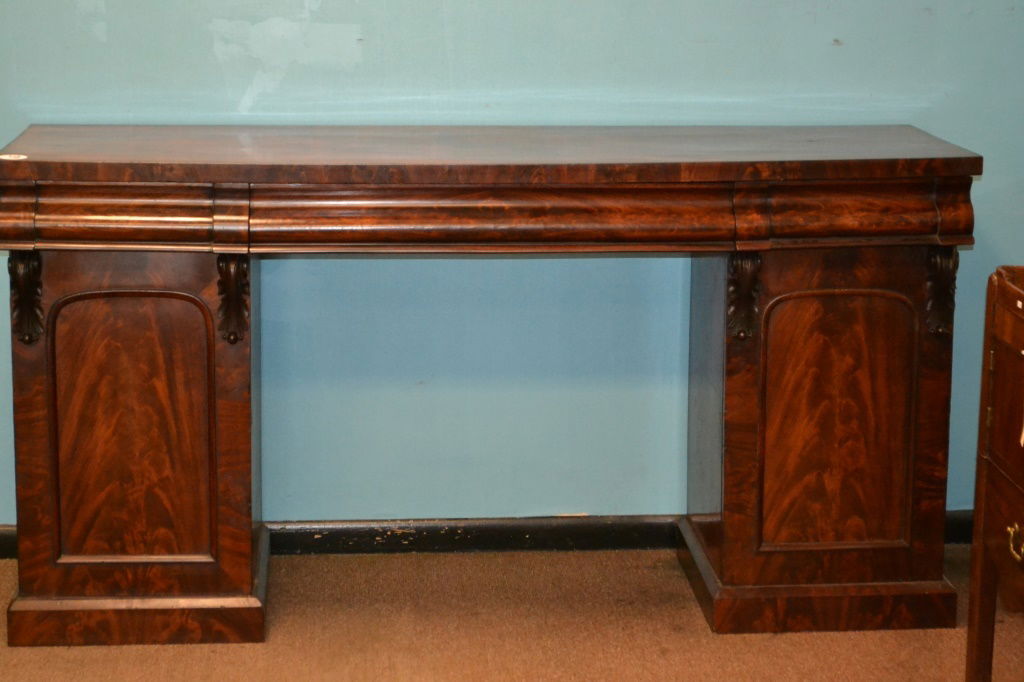 c.1825 English Regency Sideboard (1 of 5)