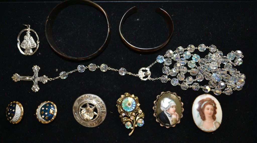 Victorian Lot of Jewelry (1 of 1)