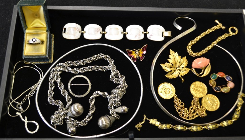 Bracelet, Necklace & Pinback Lot: Bracelet, Necklace & Pinback Lot, including scarub pinback, choker necklace, & enamel on metal bracelet & more